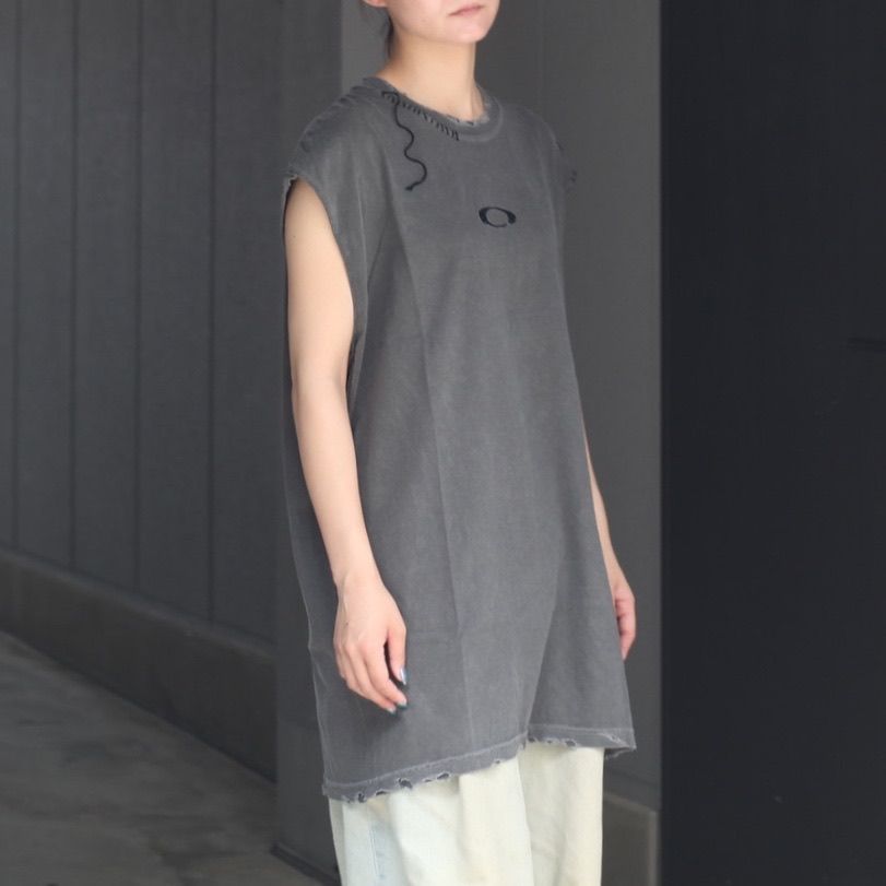 【残りわずか】Inactive Sleeveless With Repaired