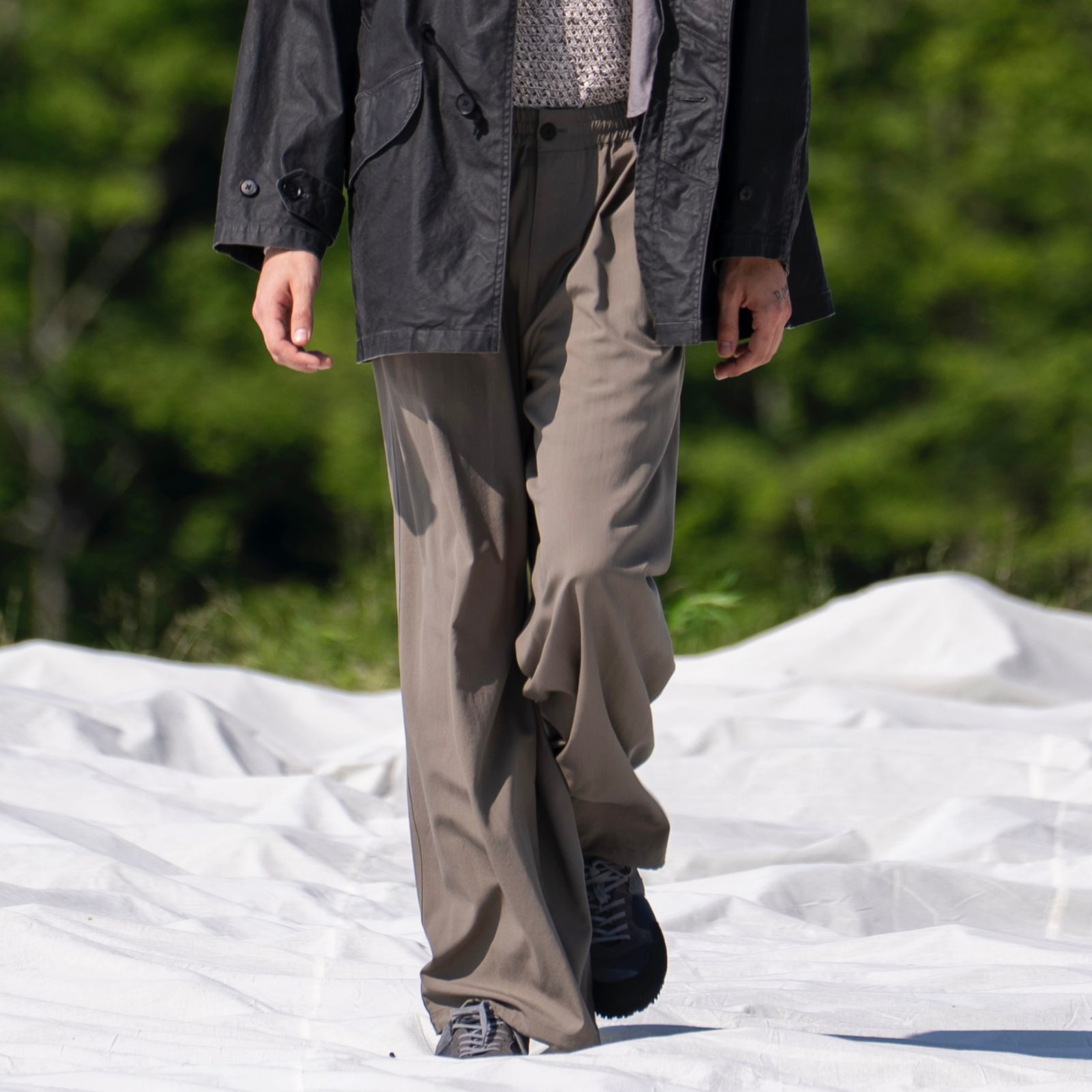 【残り一点】Wool Washer Tropical 2pleated Easy Trousers