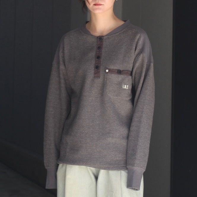 【残り一点】Pacis Thermal Henley Neck