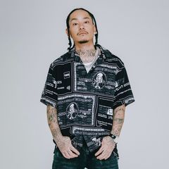 【残り一点】Black Card Shirt