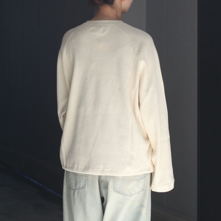 【残り一点】Lazy Thermal Henley Neck
