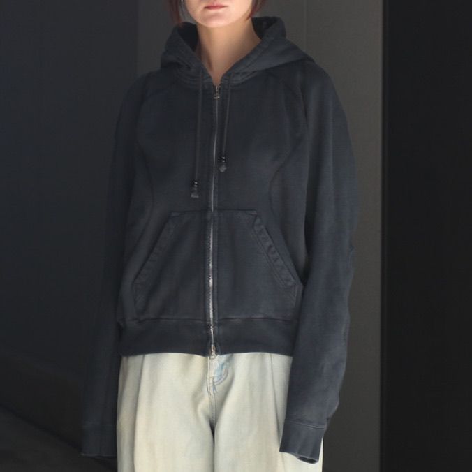 【残りわずか】Paneled Zip Up Hoodie
