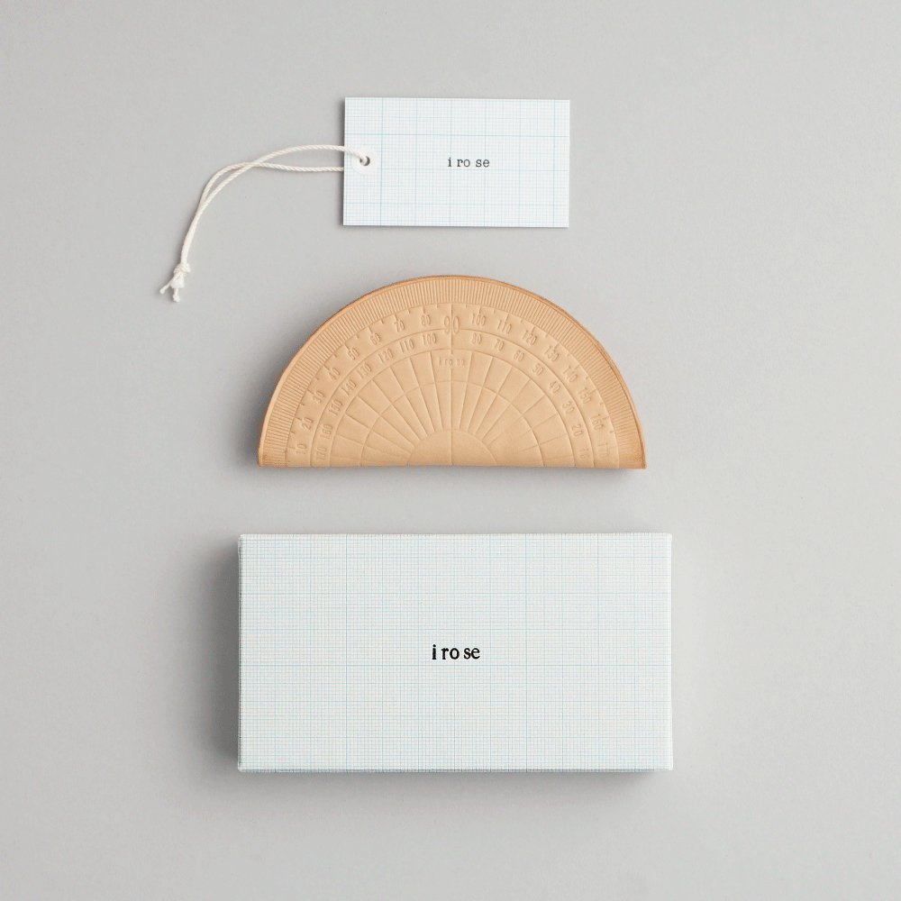 【再販売通知受付可能】Protractor Coin Case