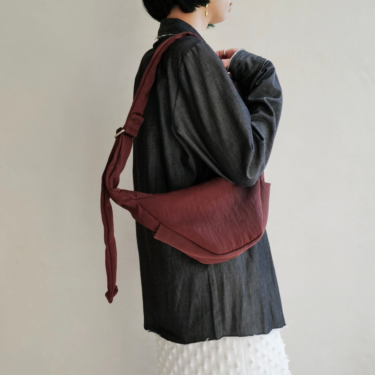 【再販売通知受付可能】Annie Puffer Mini Moon Bag(CERATO BRIGHT)