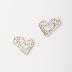 【お取り寄せ注文可能】Teuchi Heart Earrings(両耳用）