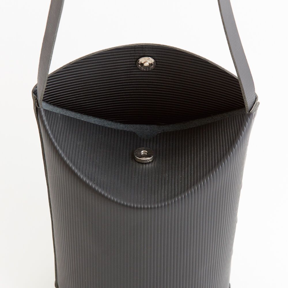 【残り一点】Cardboard Tube Shoulder Bag