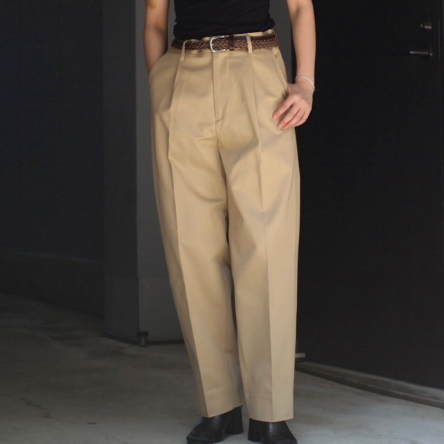 UNIVERSAL PRODUCTS - 【残り一点】Cotton 1tuck Trousers | ACRMTSM