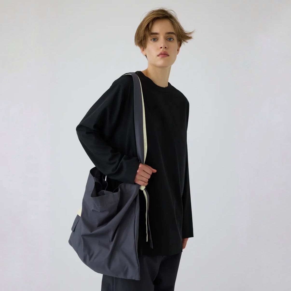【残り一点】Canvas Shoulder Bag
