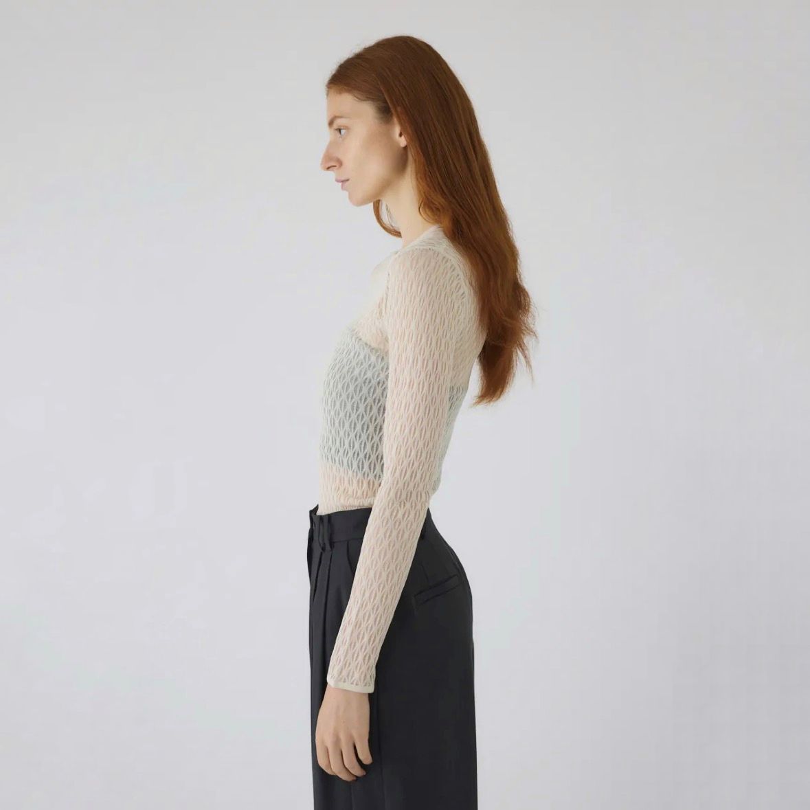 【再販売通知受付可能】Lace Knitting Tops