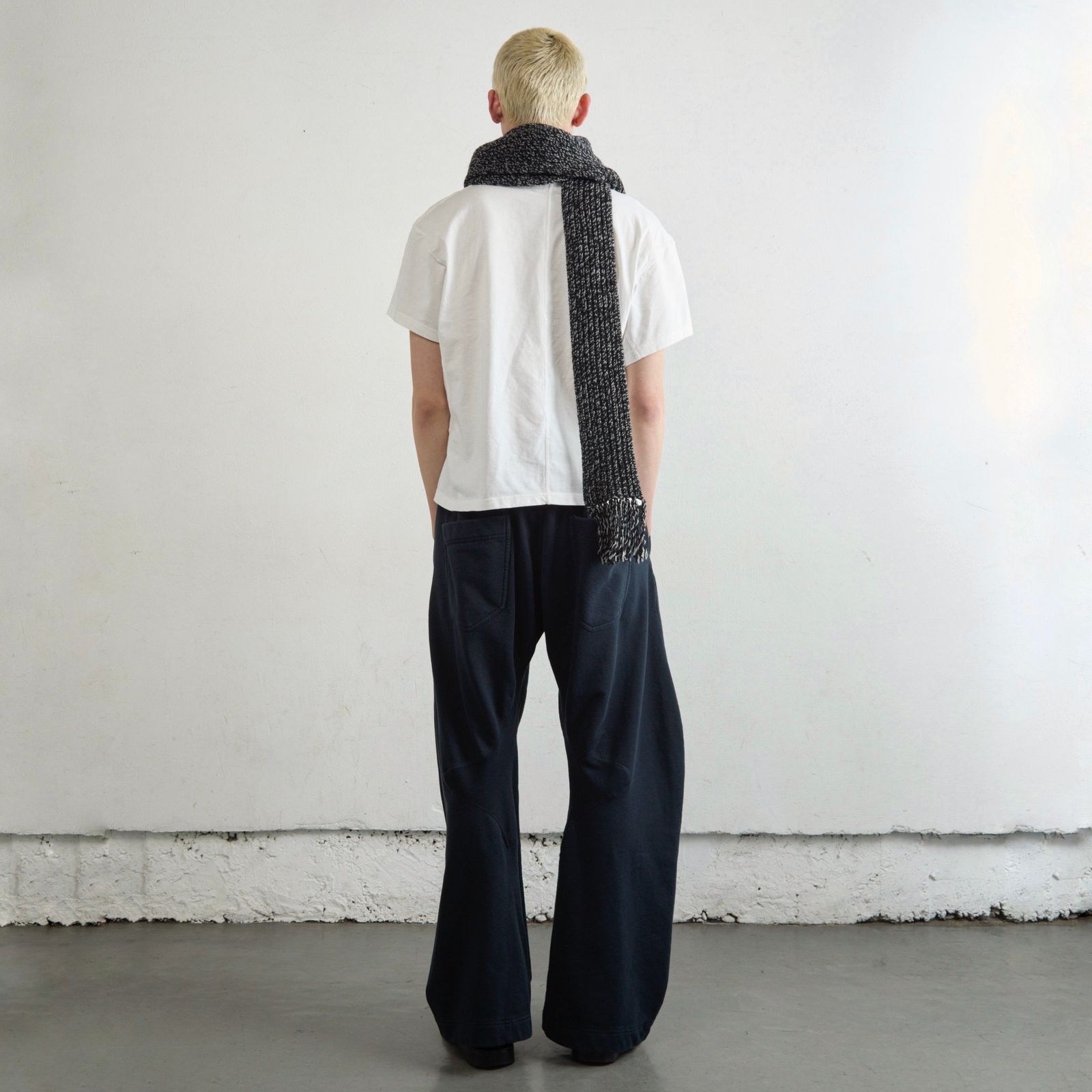 【残りわずか】Narrow Extra Long Muffler
