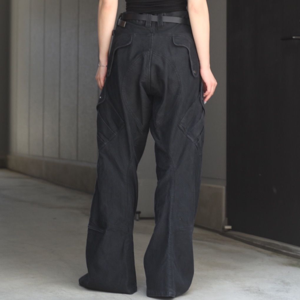【残りわずか】3D Twisted Cargo Pants