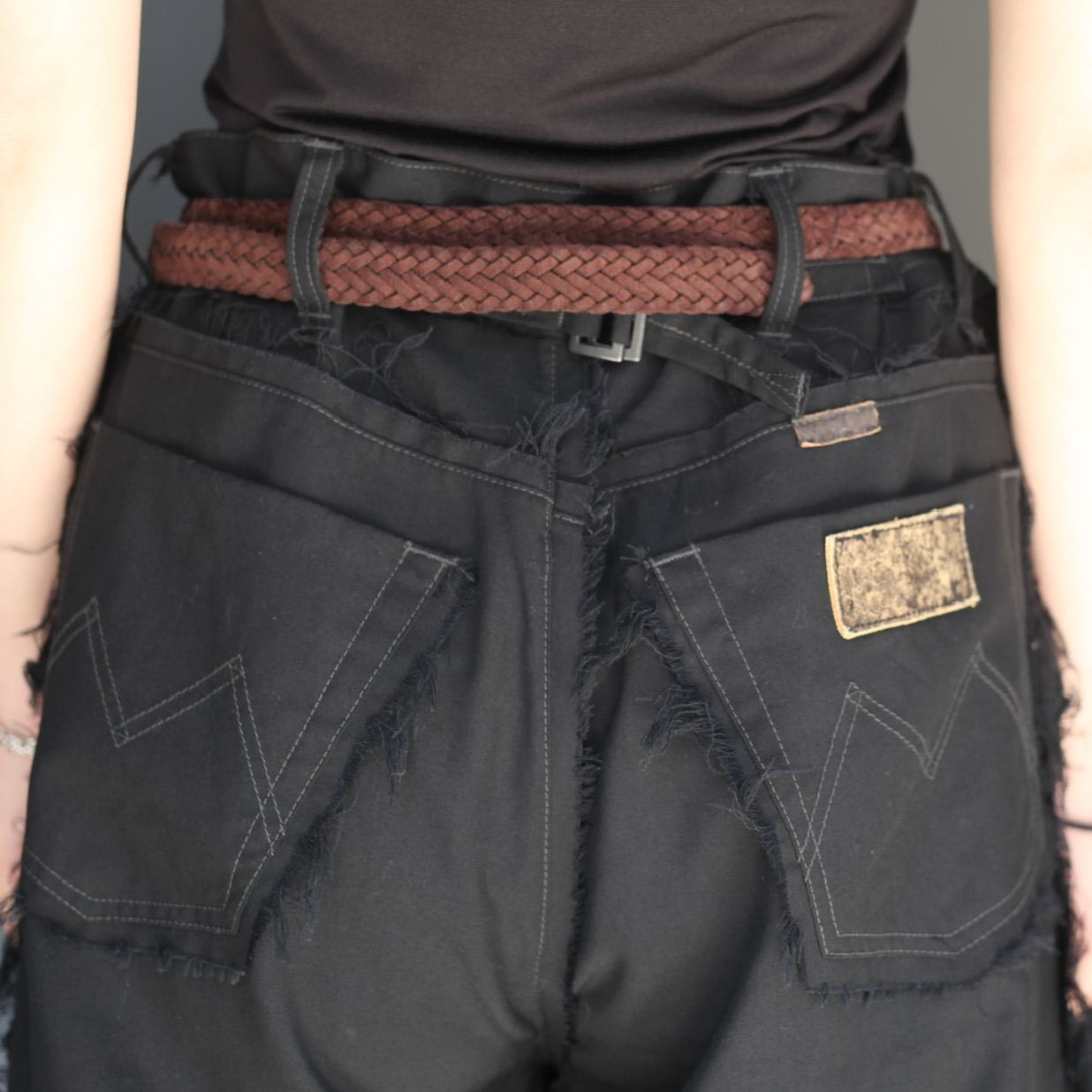 【残り一点】Slash Seam Twist Wide Trousers(CLASSIC TROPICAL)