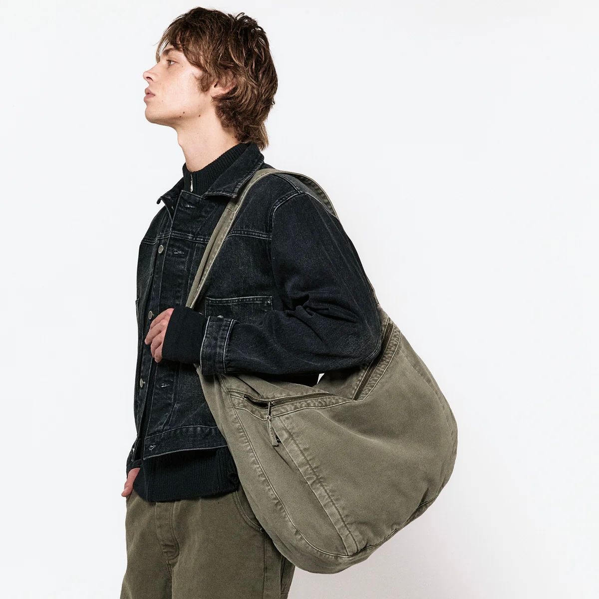 【残りわずか】Washed Canvas Sling Bag