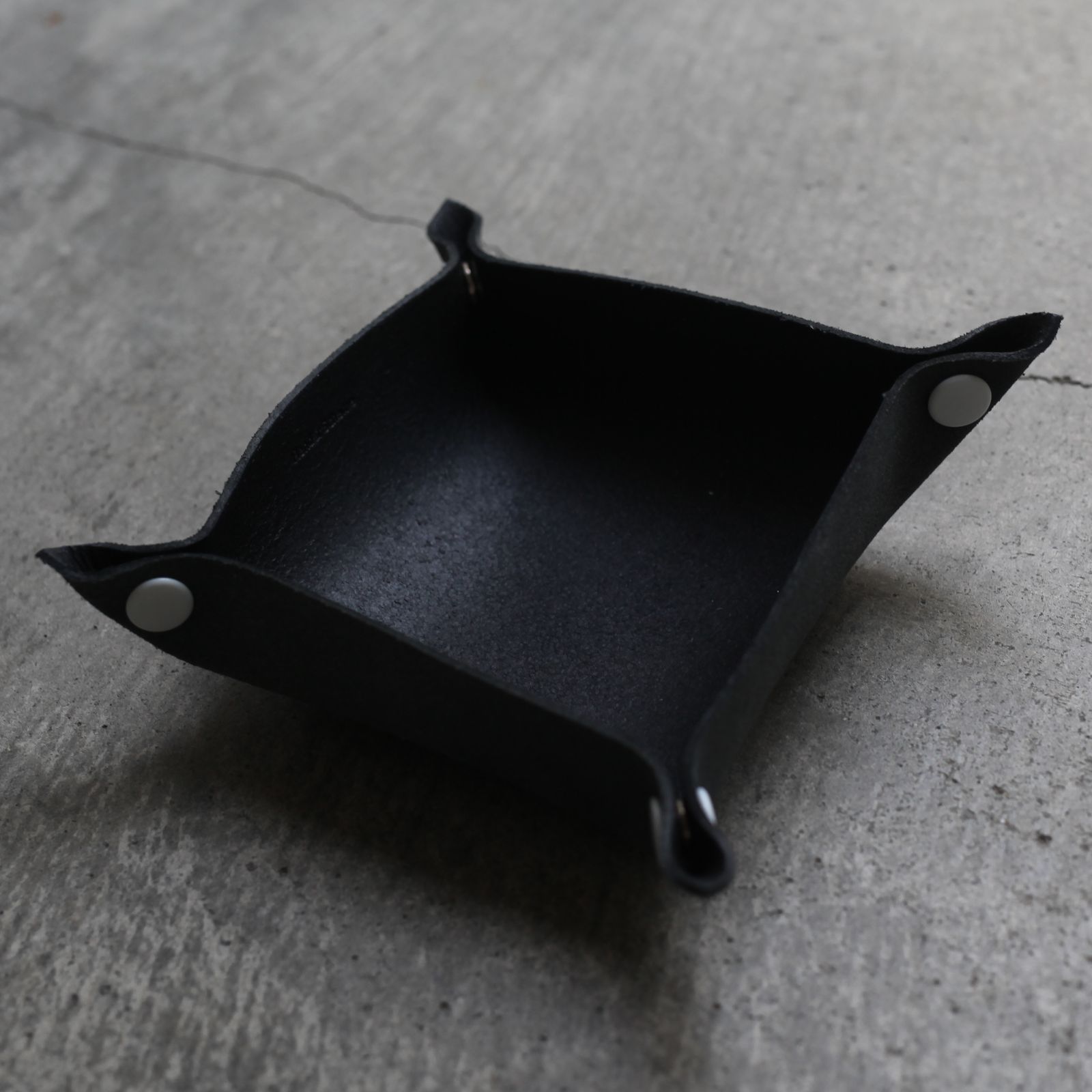 【残りわずか】Tray_S