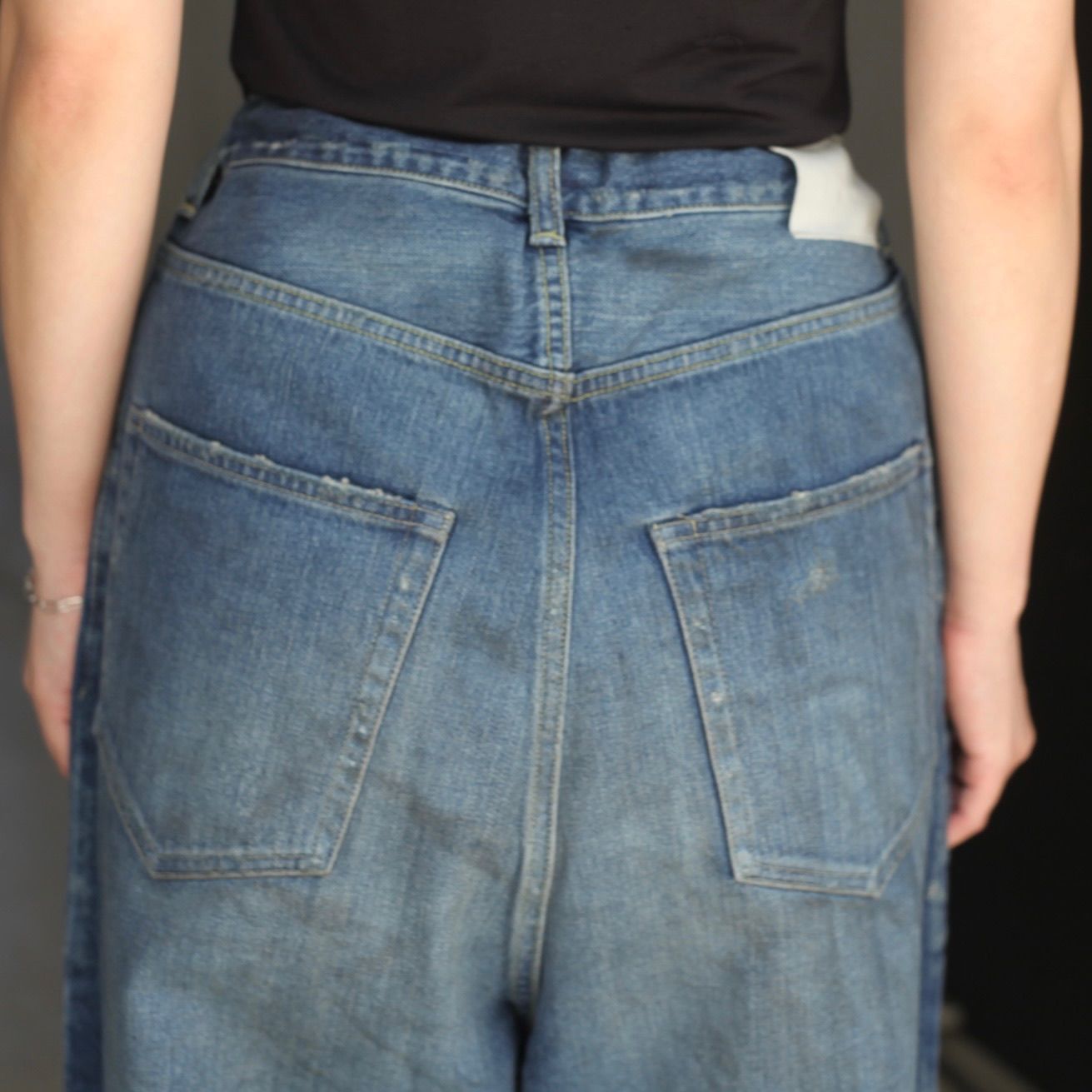 【残りわずか】Baggy Denim Jeans