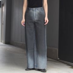 【残り一点】Gradient Indigo Denim Trousers