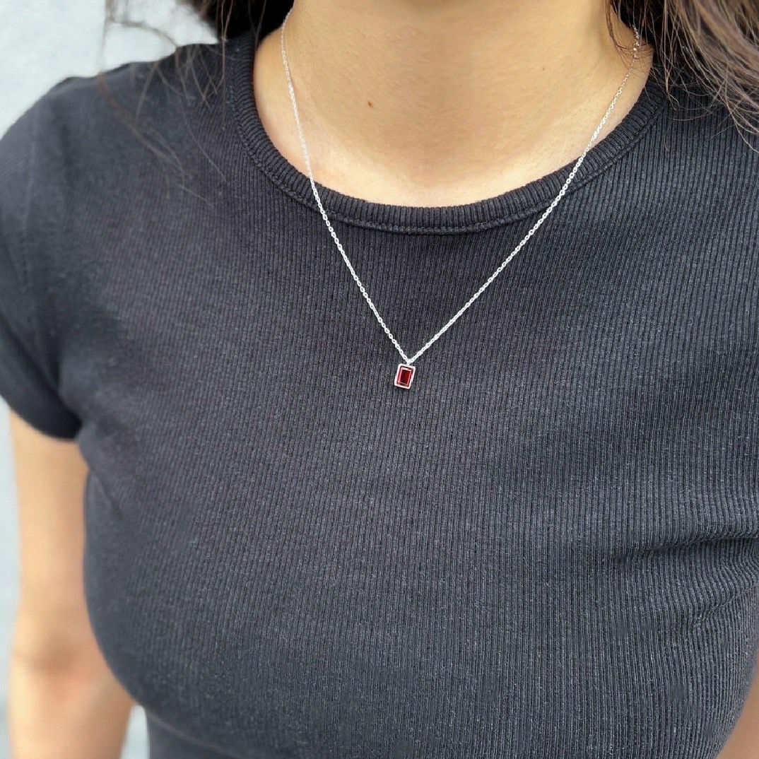 【お取り寄せ注文可能】Shine Pendant(RED)