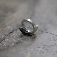 【お取り寄せ注文可能】Shading Silver Ring