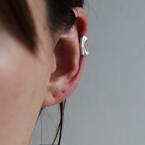 【お取り寄せ注文可能】Minimal Ethnos Ear Cuff(WHITE_片耳用)