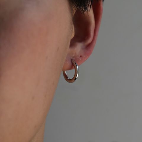 【再販売通知受付可能】Classic Hoops Small(SILVER)
