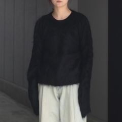 【残り一点】Brushed Mohair V-Neck Sweater