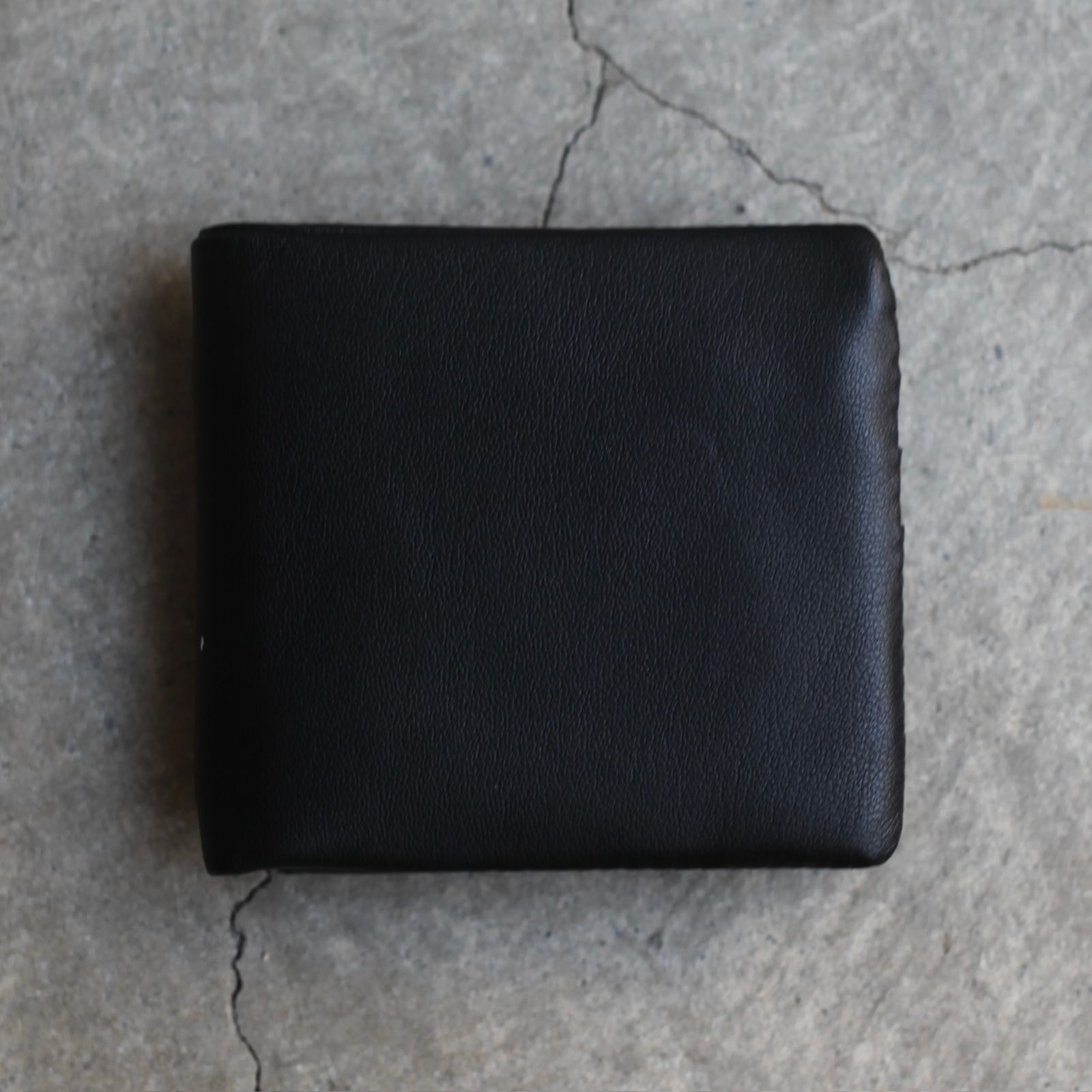 【残りわずか】Frame Half Wallet(ODD_LAMB)