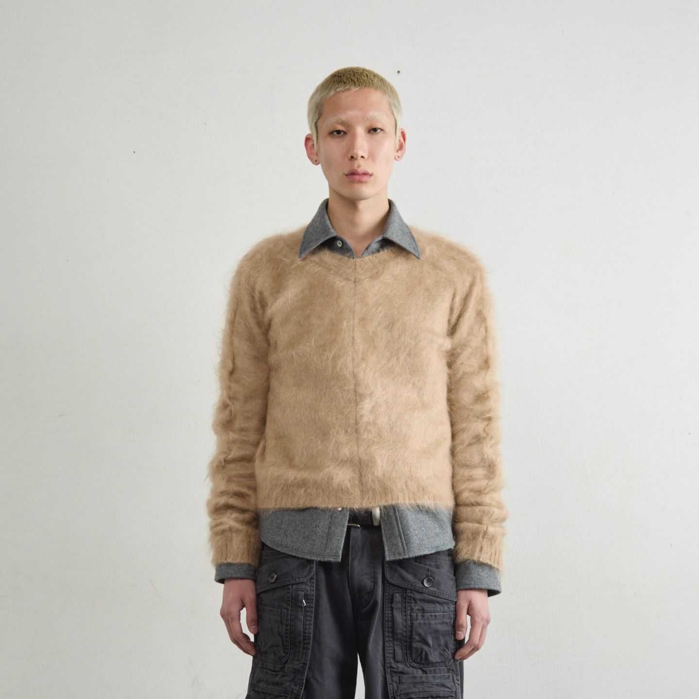 【残り一点】Brushed Mohair V-Neck Sweater