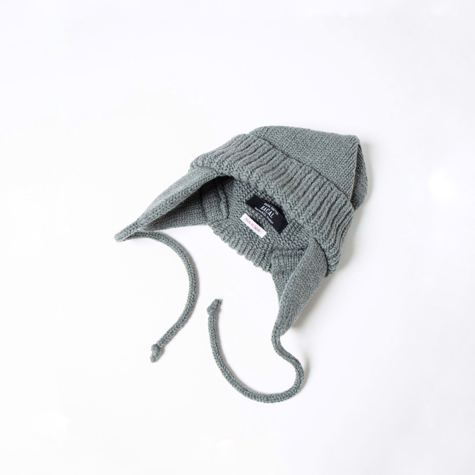 【残りわずか】Ear Knit Watch