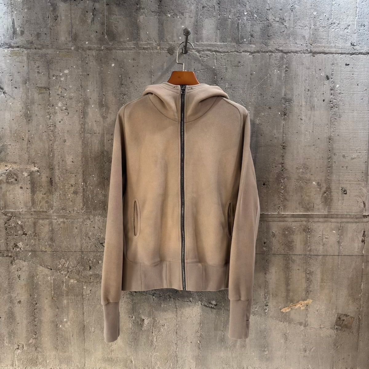 【残り一点】Gwai Mask Hood