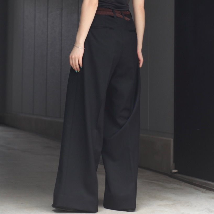 【残りわずか】Extra Wide Trousers(2/60 WOOL GABARDINE)