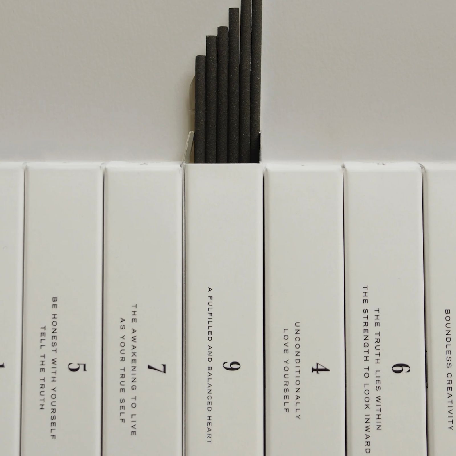 【残り一点】Incense Sticks Discovery Set(FLORAL)