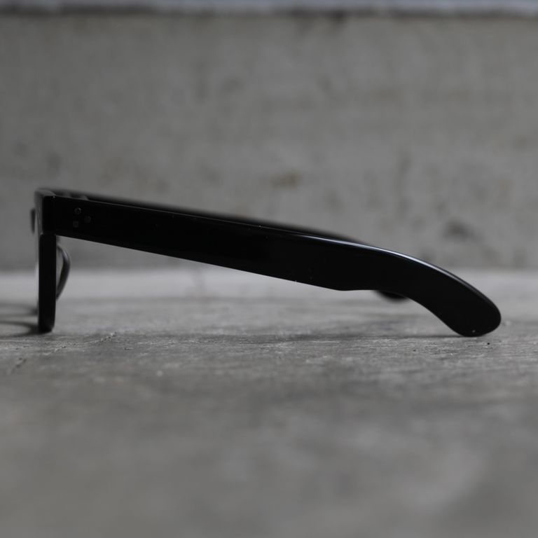 レンズ：NON-PRESCRIPTION CLEAR(150HMC)