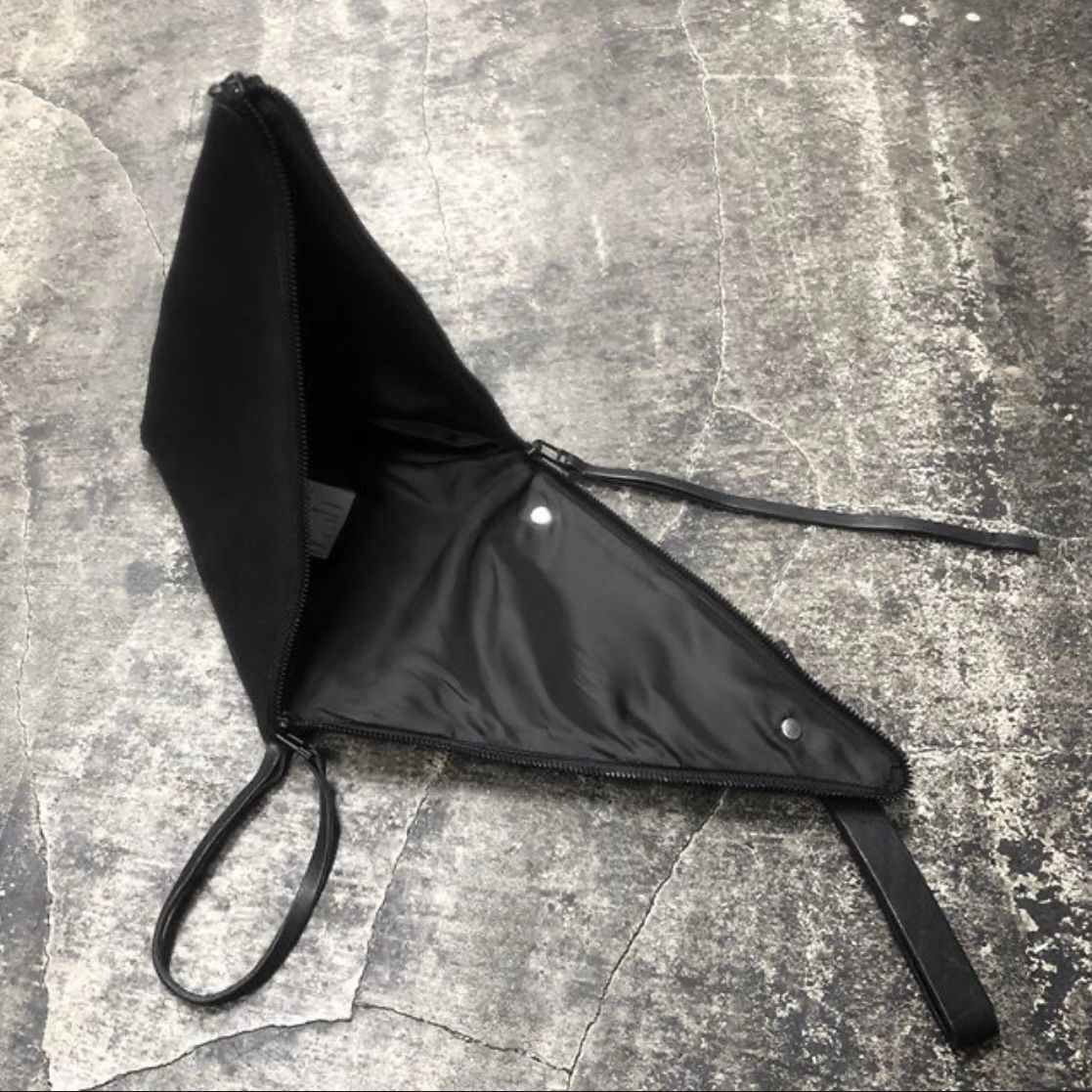 【お取り寄せ注文可能】Triangular Prism Bag