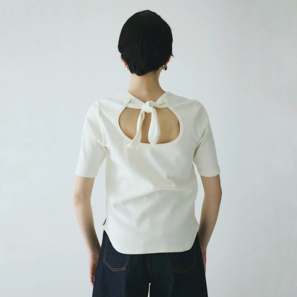 【残り一点】Back Ribbon Cut Top