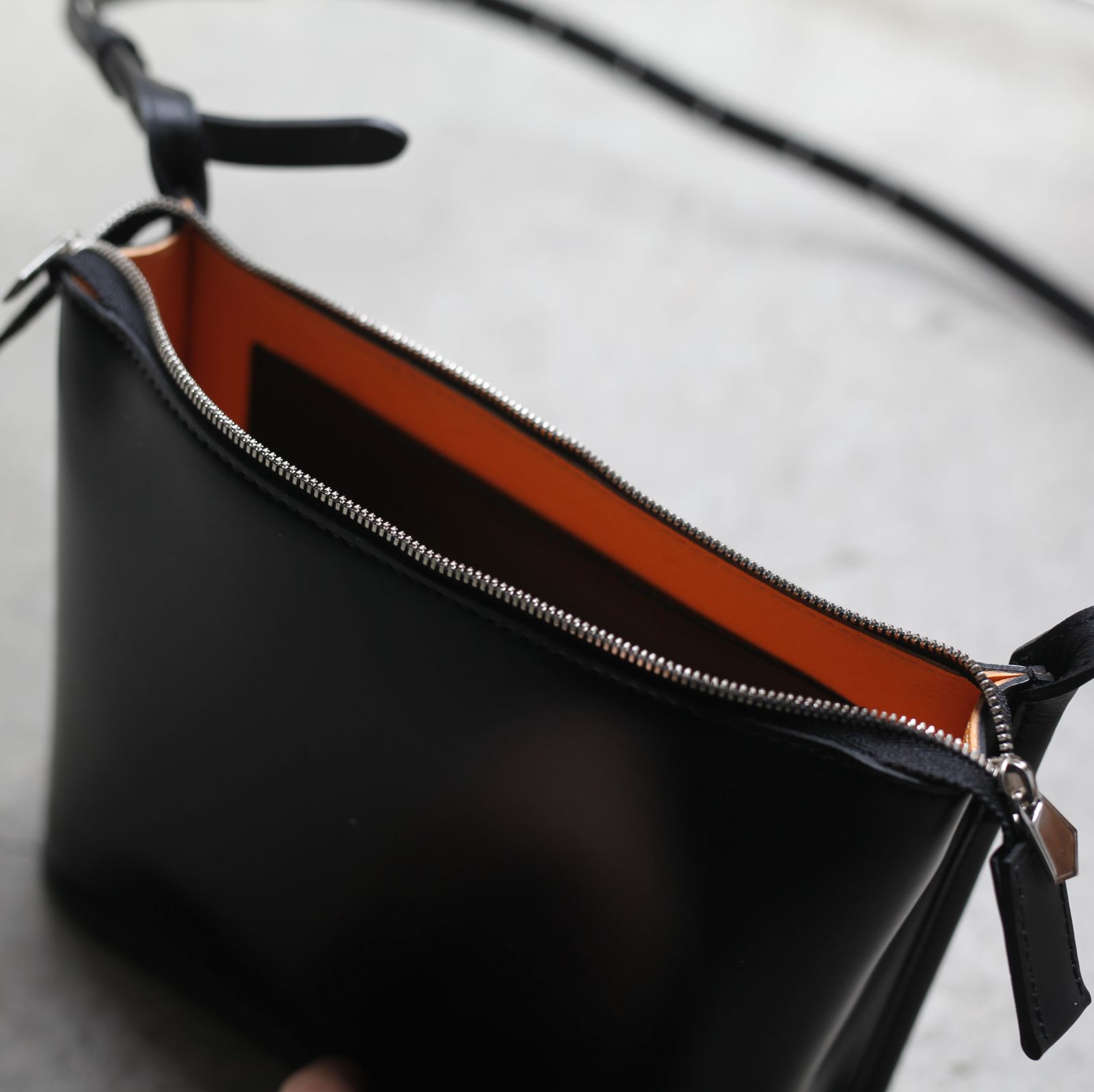 【再販売通知受付可能】Shoulder S