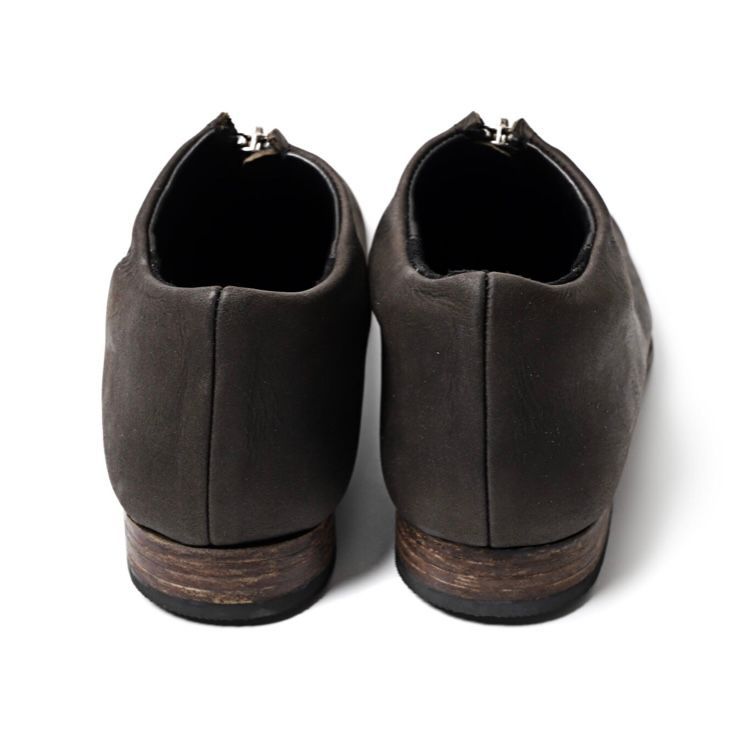 レザー種類 : JAPAN NUBUCK STEER(廃盤)
※画像のレザー及び、仕様はサンプル(参考例)としてご覧ください。