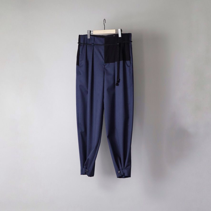 【残り一点】Bicolor Squeeze Slacks