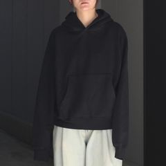 【残り一点】Black Darted Hoodie