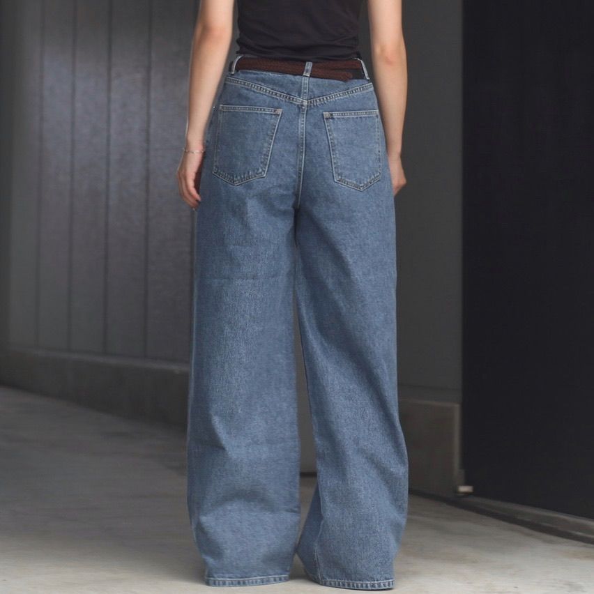 【残り一点】Washed Denim Tucked Wide Jeans