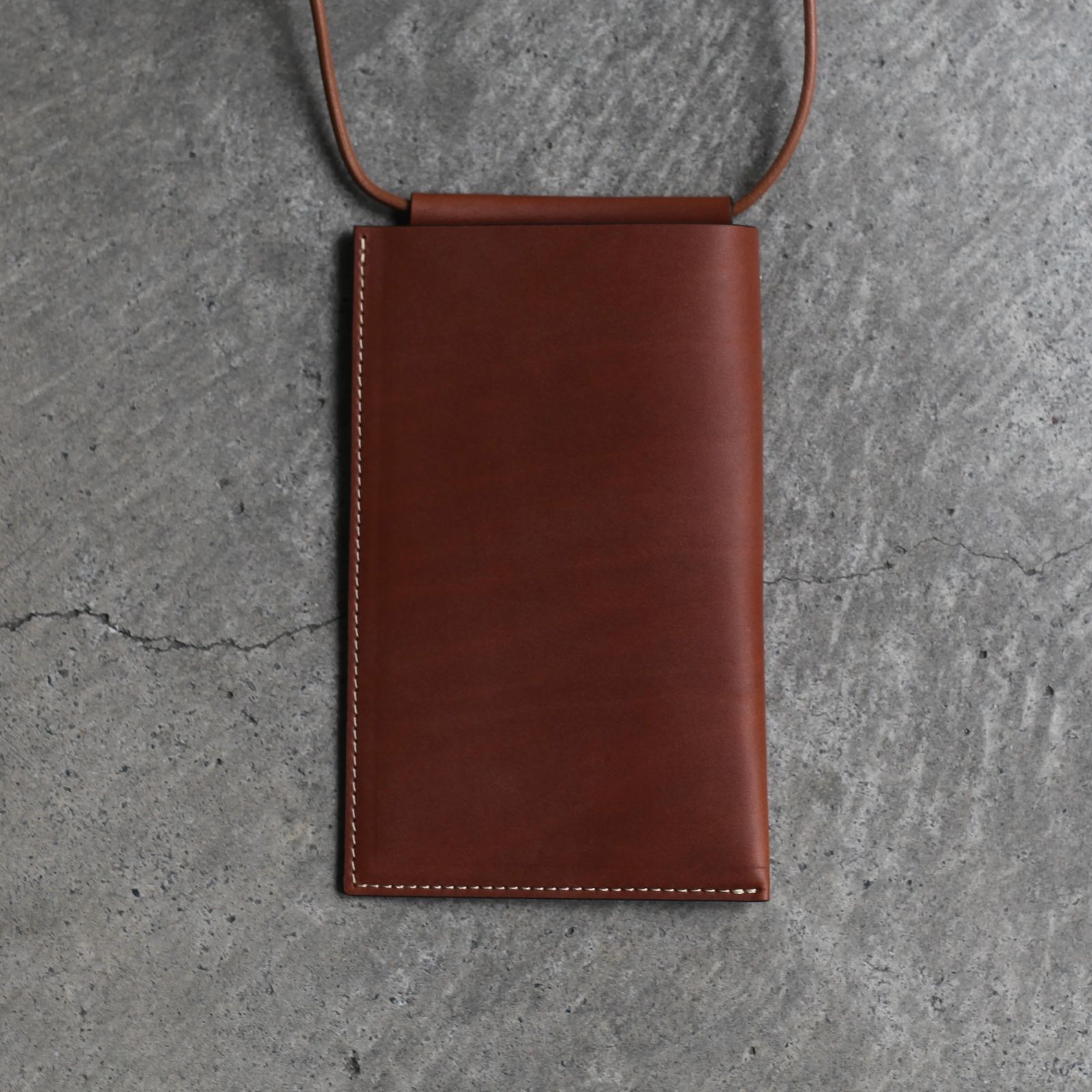 ITTI - 【残りわずか】Herrie Phone Pouch(CARIB) | ACRMTSM ONLINE STORE