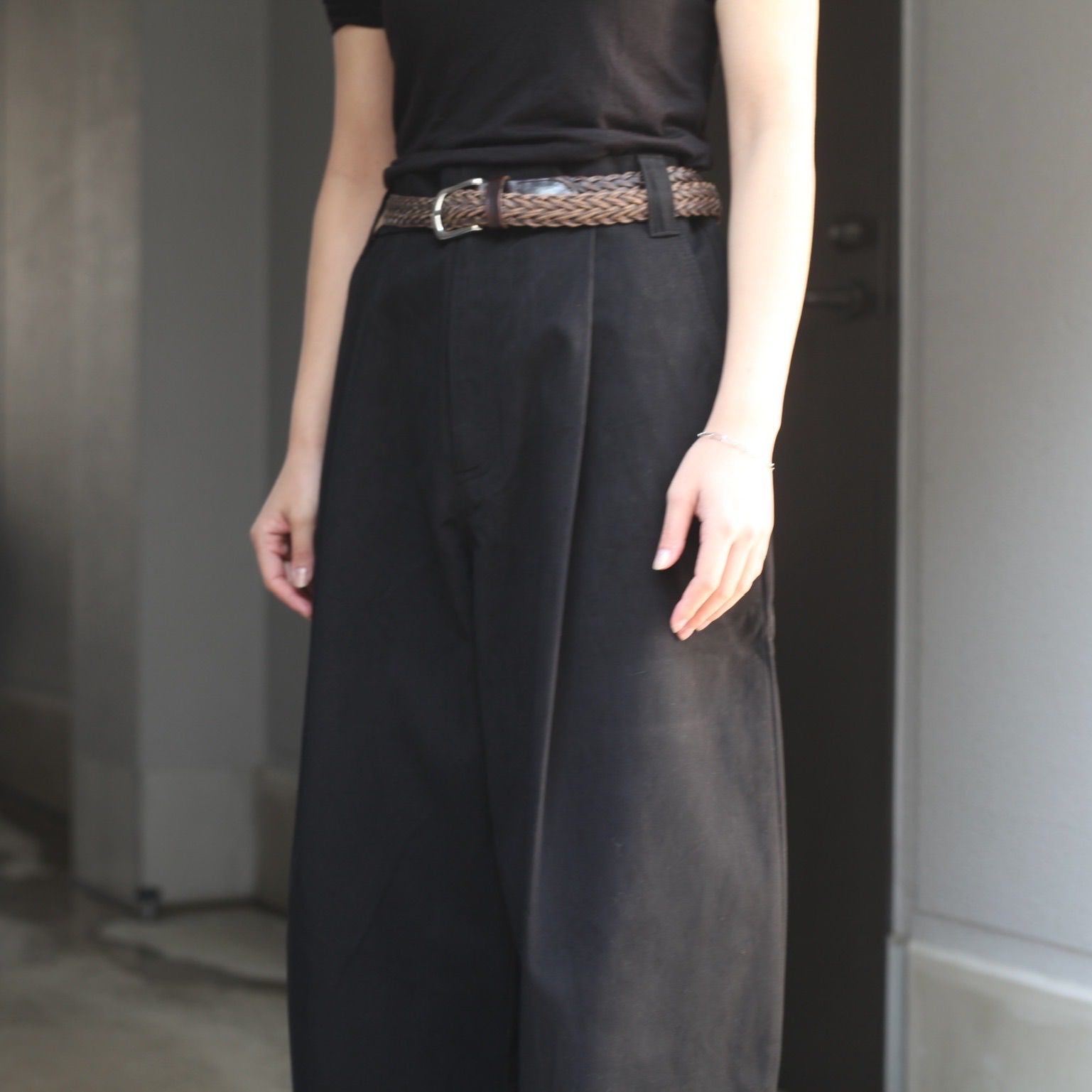 STUDIO NICHOLSON - 【残りわずか】Deep Pleat Volume Pant(SORTE