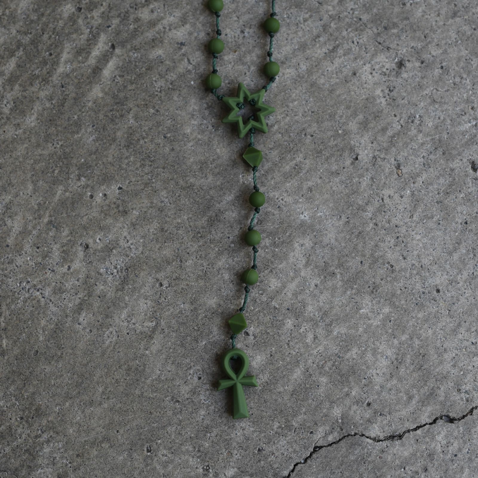 【残りわずか】Akhara Necklace