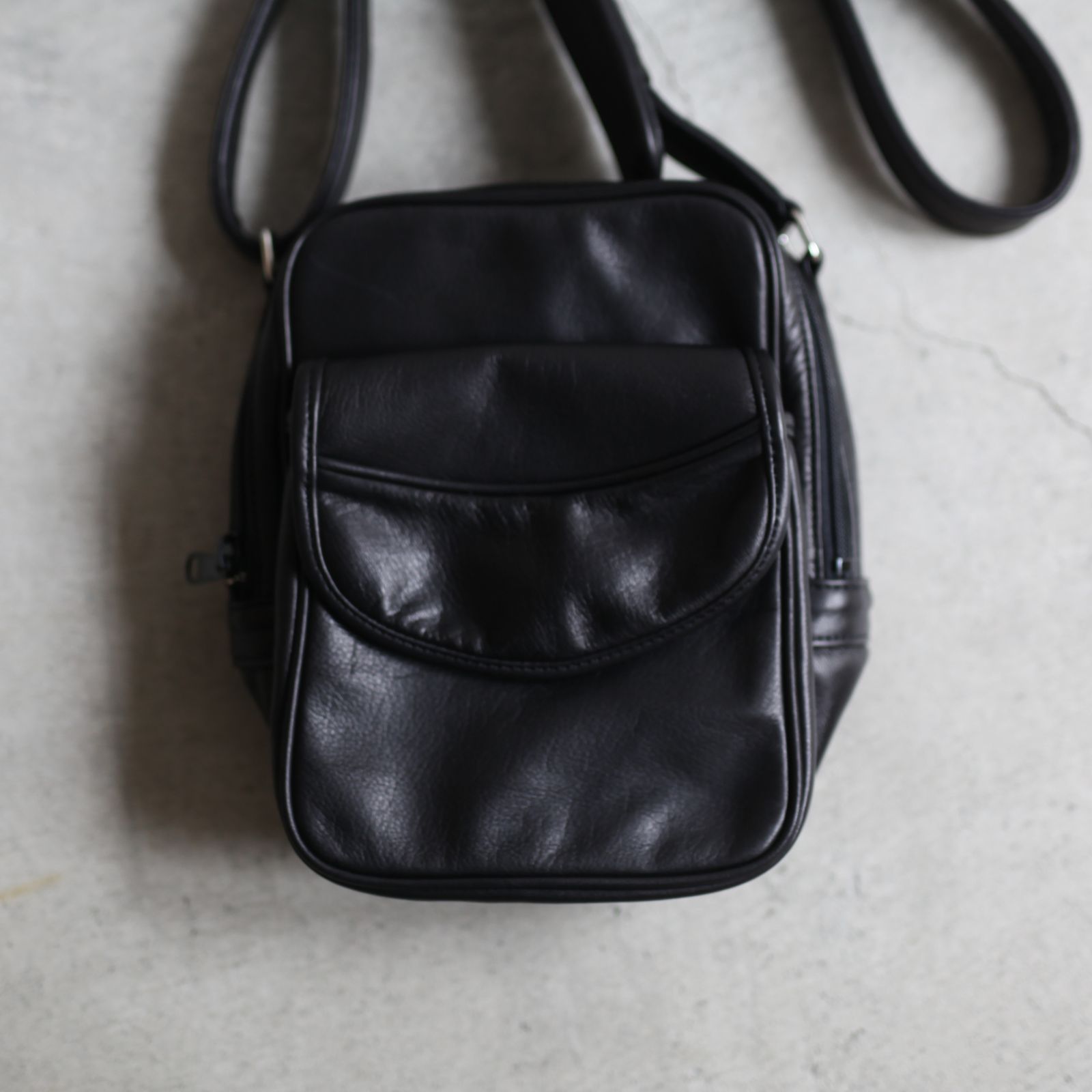 DAIRIKU 23SS Leather School Bag ショルダーバッグ | suitmenstore.com