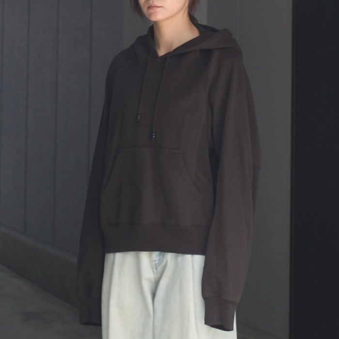 【残りわずか】Panelled Pullover Hoodie
