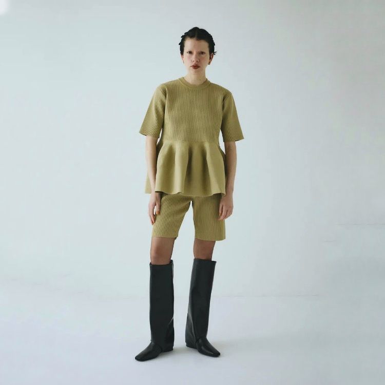 【残り一点】Flare Hem Knit Tops