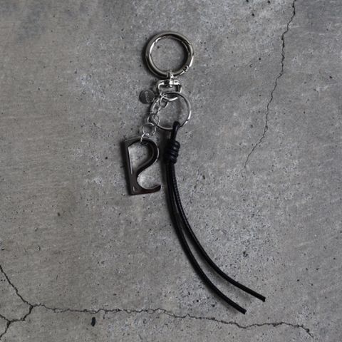 【残りわずか】Metal Logo Keyring