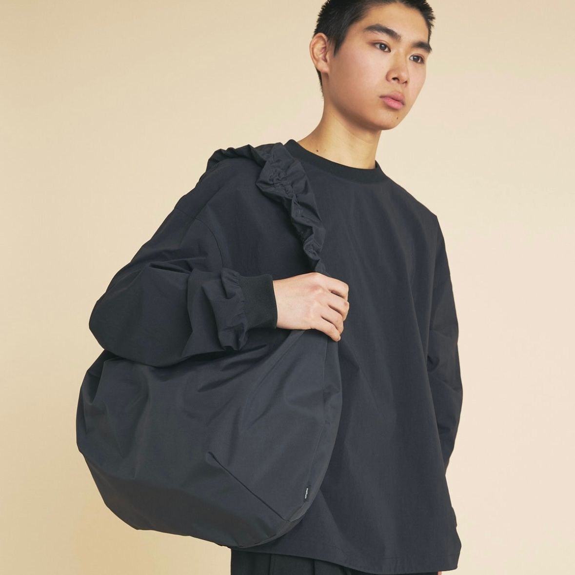 【残りわずか】Gather Messenger Bag
