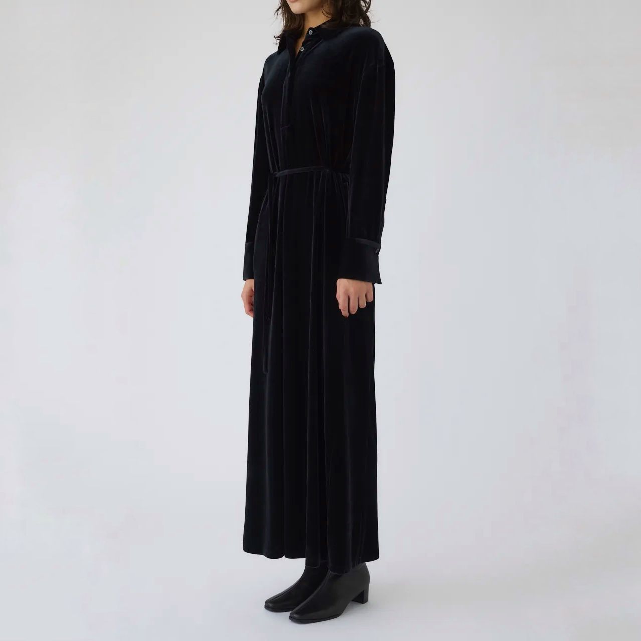 【残り一点】Velour Shirt Dress