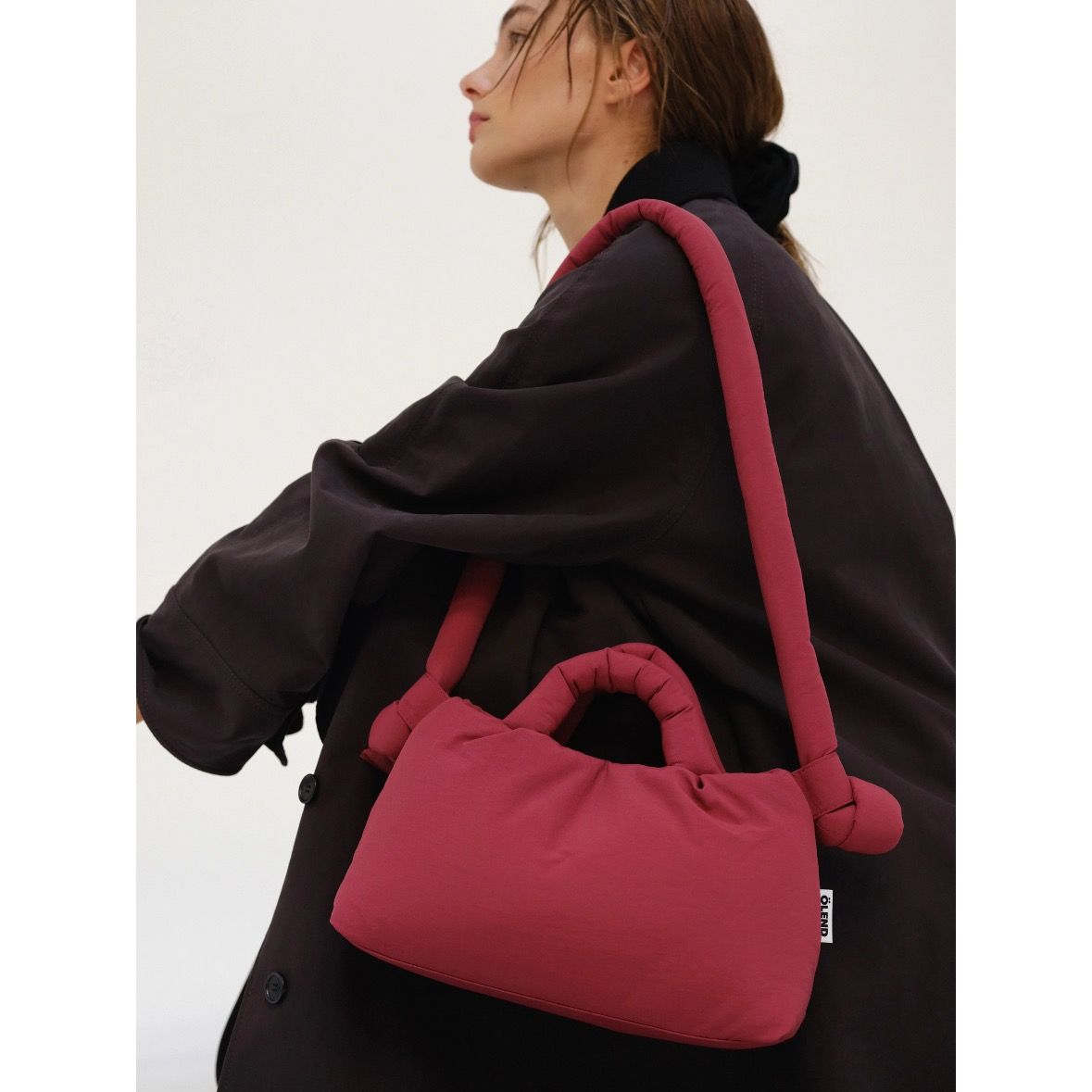 OLEND ハンドバッグ RED STRIPES MINI ONA SOFT BAG 【RSL】 OLEND - 【残り一点】Micro Ona Soft Bag | ACRMTSM ONLINE STORE