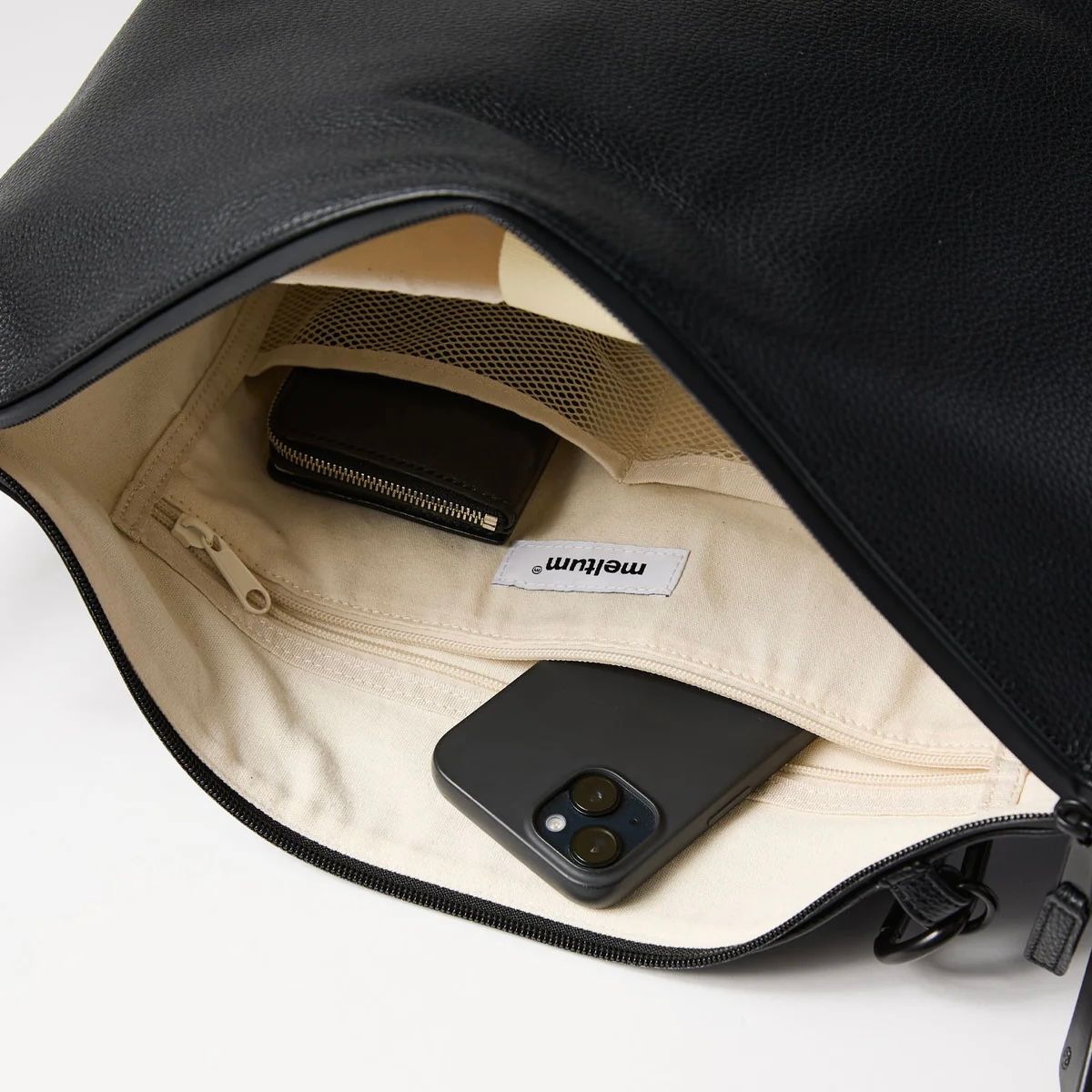 【残り一点】Leather Messenger Bag(M)
